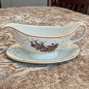 Williams Sonoma Twas the Night before Christmas Gravy Boat & Under Plate